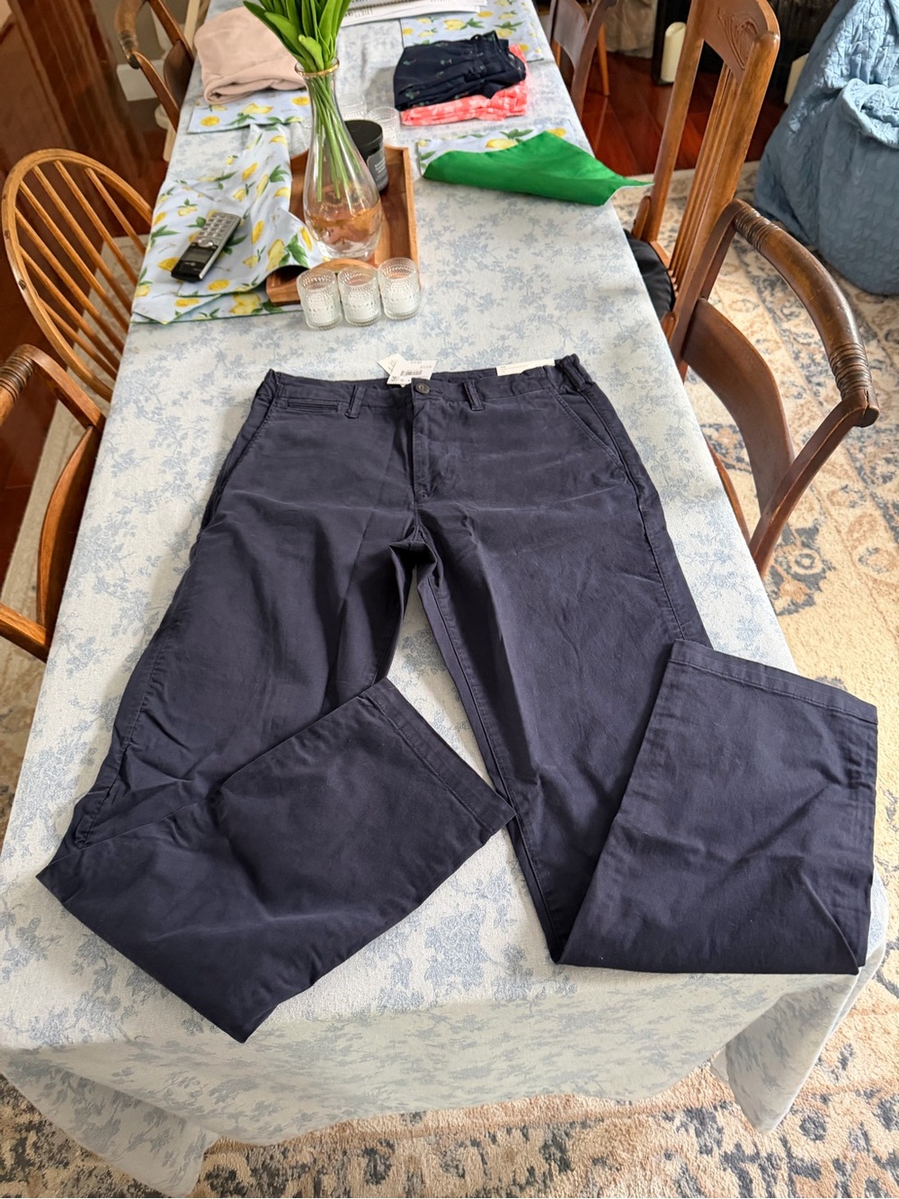 American Eagle Outfitters Navy Blue Men’s Chino Pants